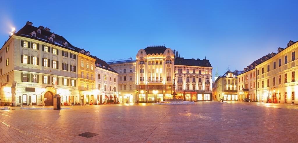 Aplend City Laurinska 11 Bratislava Exterior photo