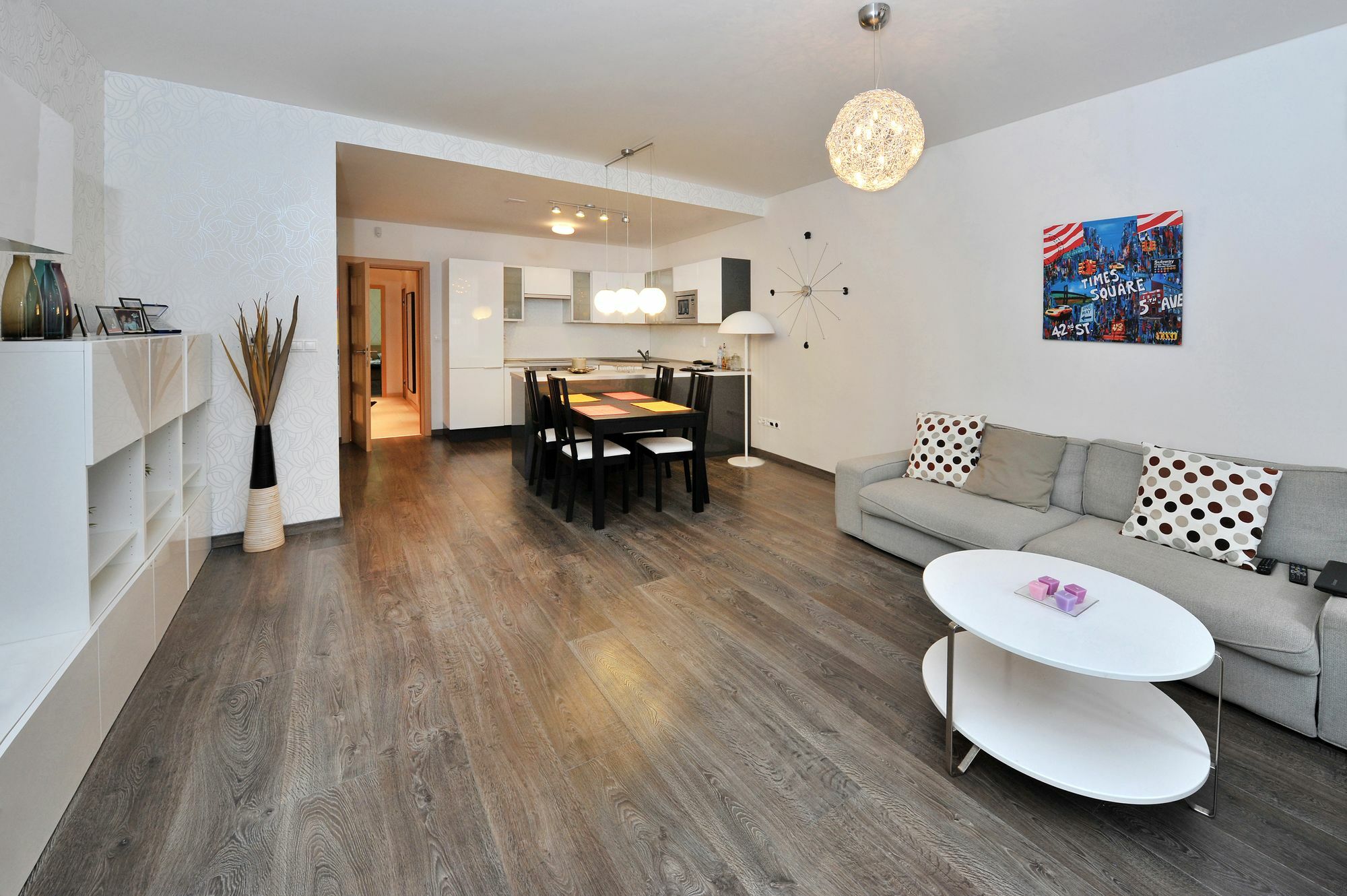 Aplend City Laurinska 11 Bratislava Exterior photo